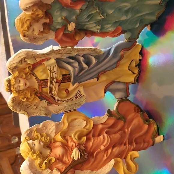 3 angels hinged together - Picture 2 of 7